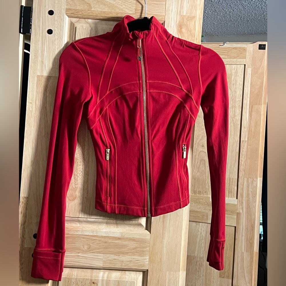 SPECIAL EDITION LUNAR NEW YEAR CROPPED DEFINE JACKET RED/GOLD ZIPPER